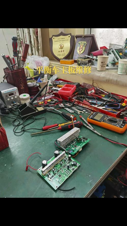 越野電動平衡車電路板維修視頻，越野電動平衡車電路板維修多少錢
